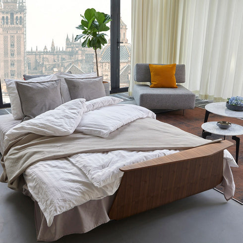 Long Horn Deluxe Excess Sofa Bed with Armrests / 245x114cm